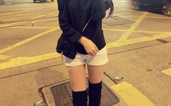 老人猛得挺进莹莹身体视频